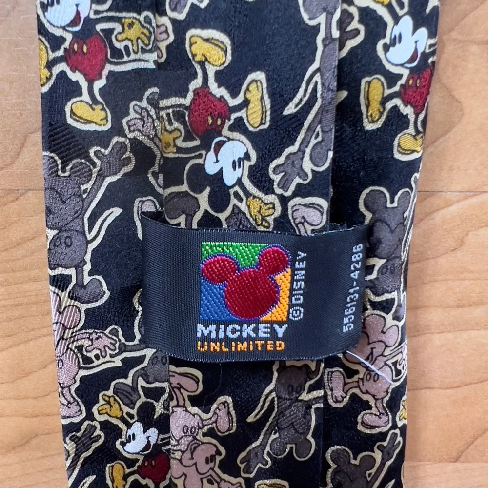 Vintage Disney Mickey Unlimited 100% Silk